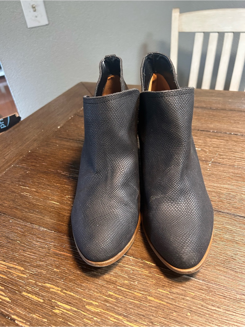 Fergie Corie ankle boots size 11